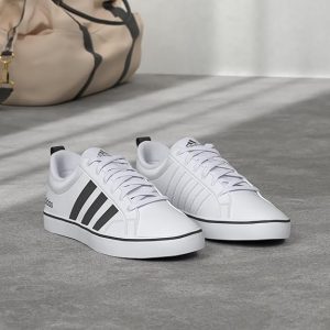 Adidas VS Pace 2.0: El minimalismo que nunca pasa de moda